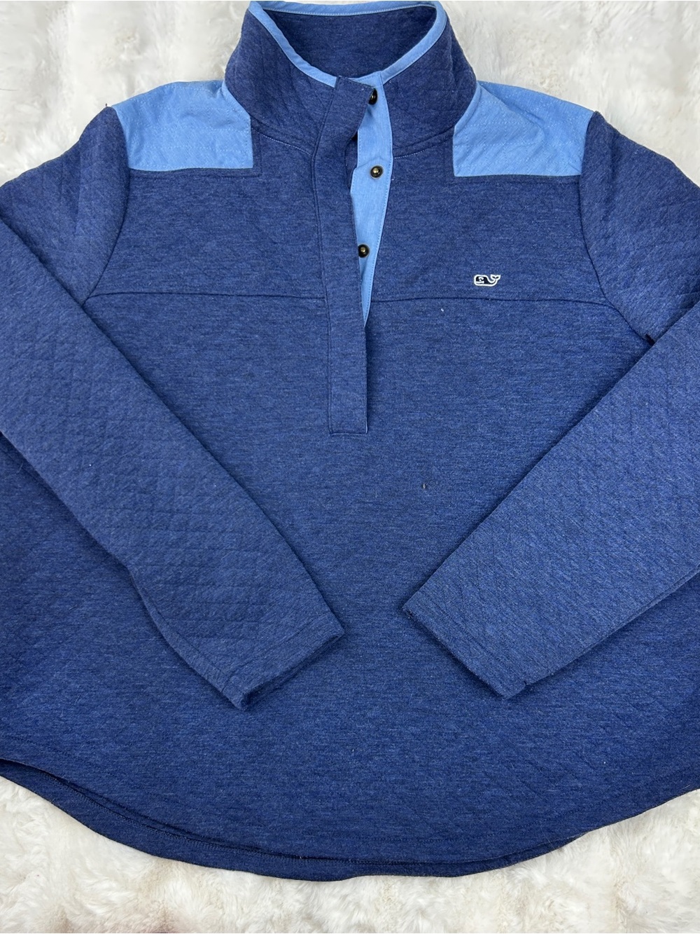 Vineyard Vines Navy Heathered Logo Tee with Light Blue Trim